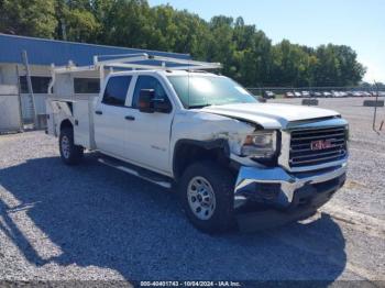  Salvage General Motors Sierra 3500HD