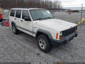  Salvage Jeep Cherokee