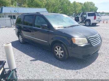  Salvage Chrysler Town & Country