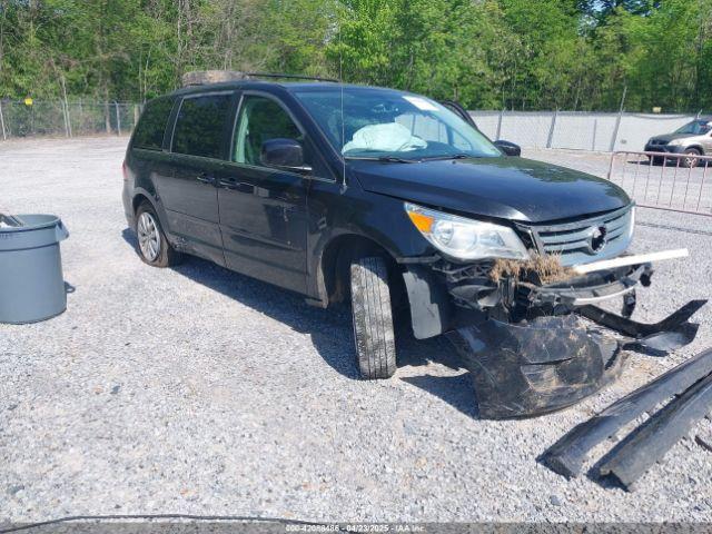  Salvage Volkswagen Routan