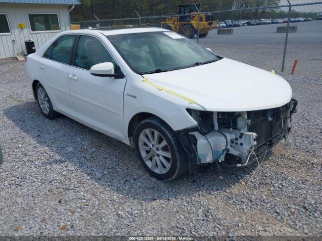  Salvage Toyota Camry