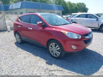  Salvage Hyundai TUCSON