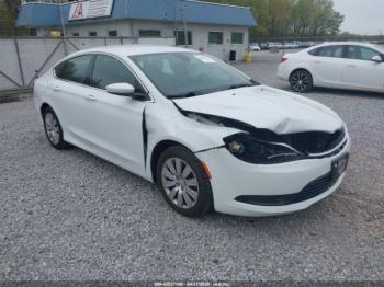  Salvage Chrysler 200
