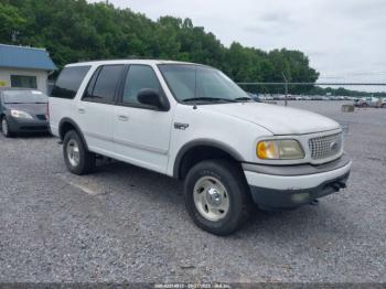  Salvage Ford Expedition