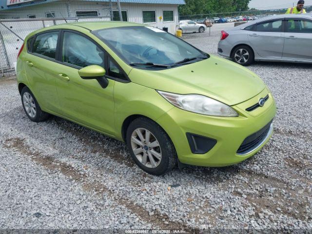  Salvage Ford Fiesta