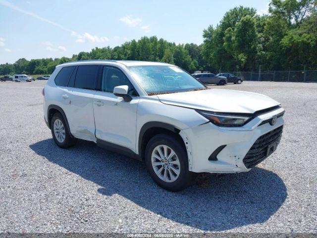  Salvage Toyota Grand Highlander