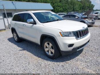  Salvage Jeep Grand Cherokee