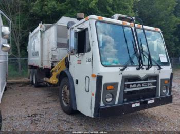  Salvage Mack 600