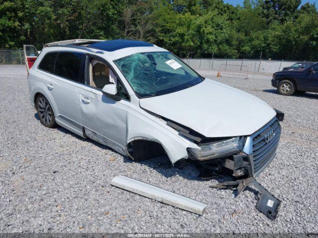  Salvage Audi Q7