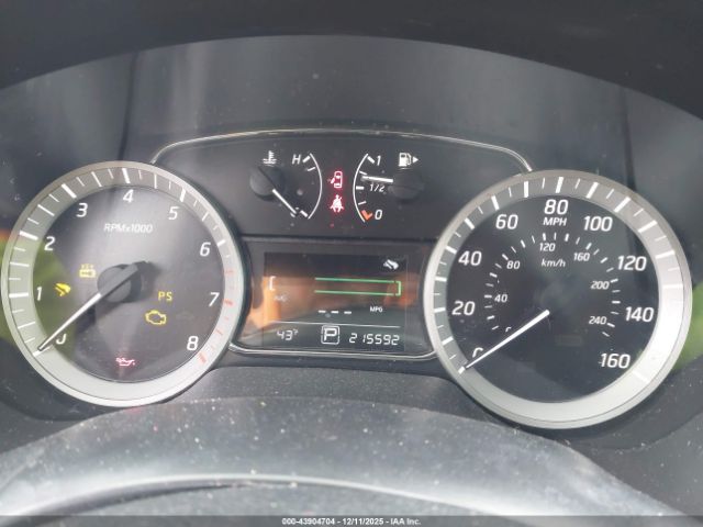 Nissan Sentra Image 12