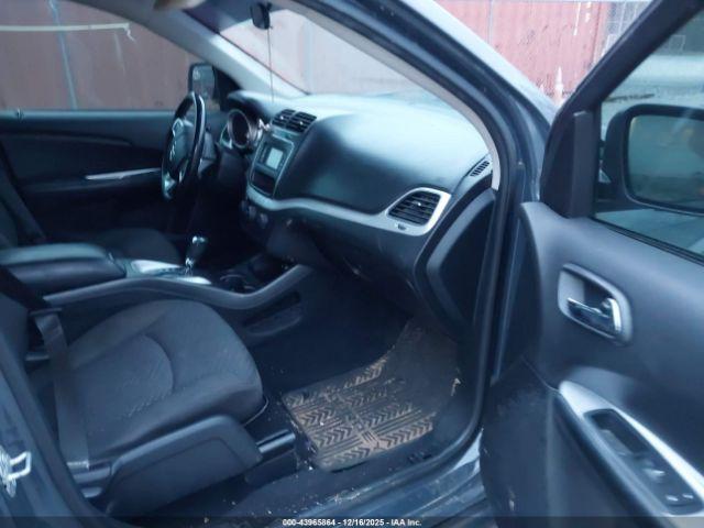 Dodge Journey Sxt Image 9