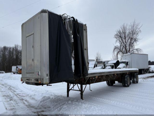  Salvage Transcraft Traielr