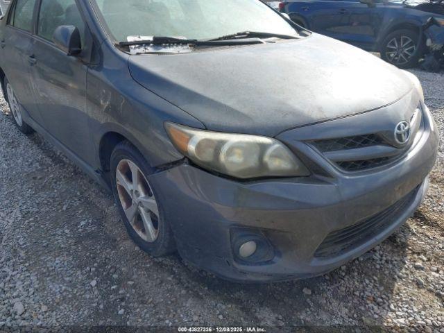 Toyota Corolla S Image 11