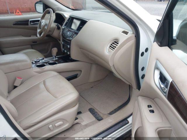 Nissan Pathfinder Sl Image 11