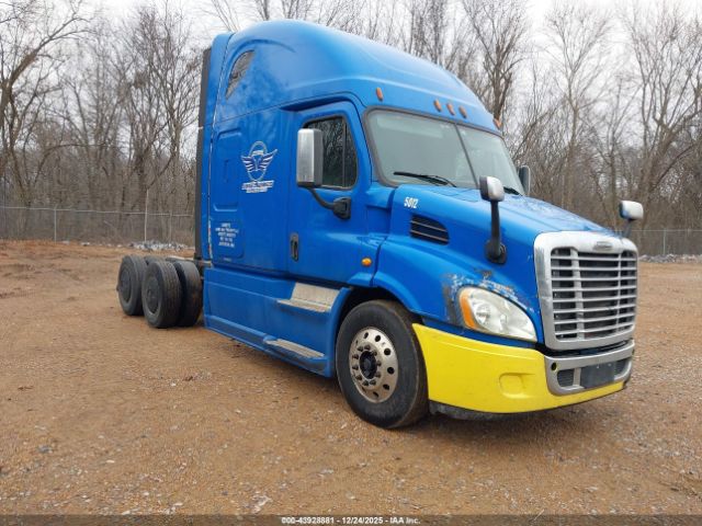 Freightliner Cascadia 113 Image 1