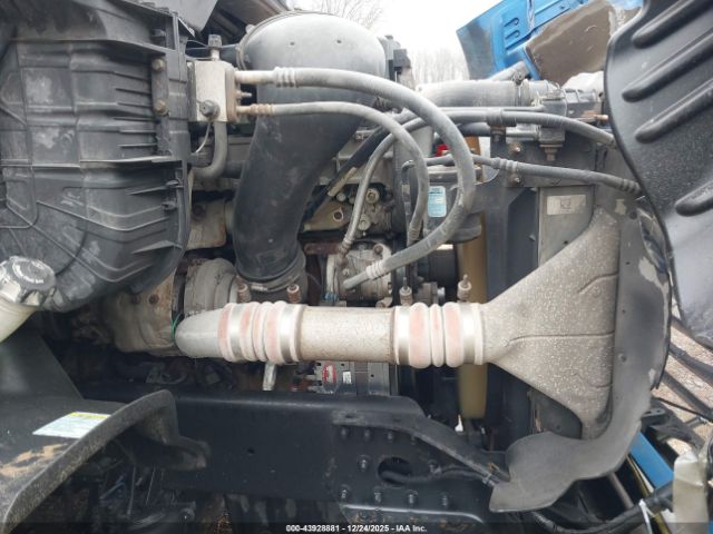 Freightliner Cascadia 113 Image 2