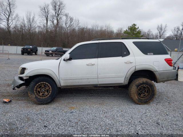 Toyota Sequoia Sr5 V8 Image 3