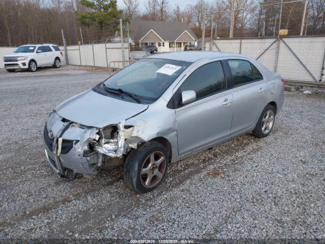 Toyota Yaris Image 10